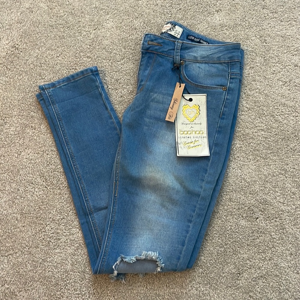 Boohoo jeans NWT